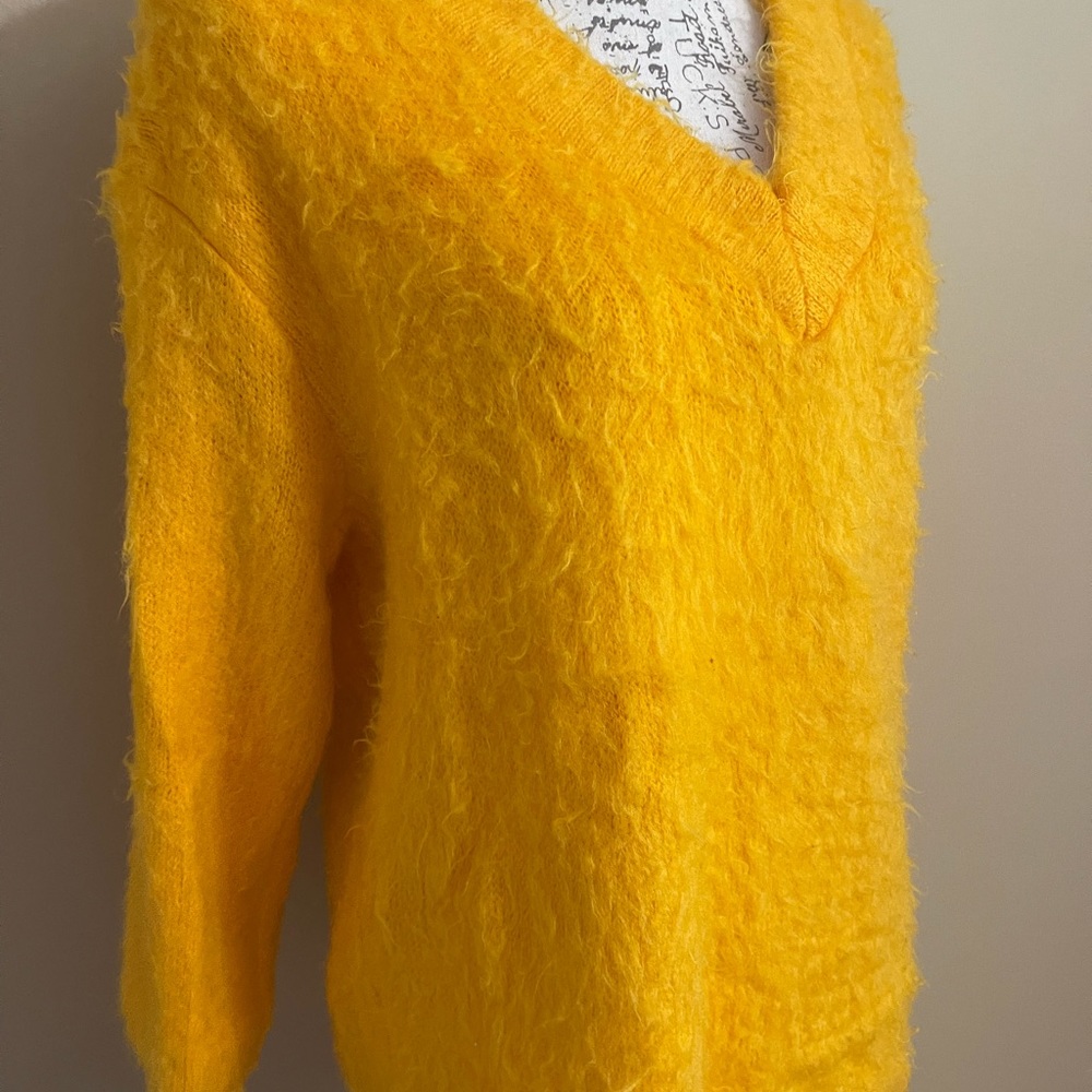 BP Sweater - Picture 5 of 11